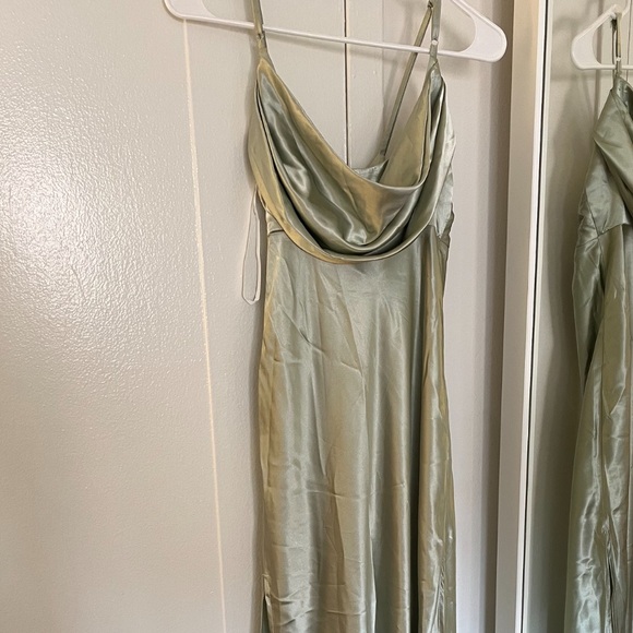 Light Green Silk Long Cocktail Dress New With Tags! - Picture 2 of 2